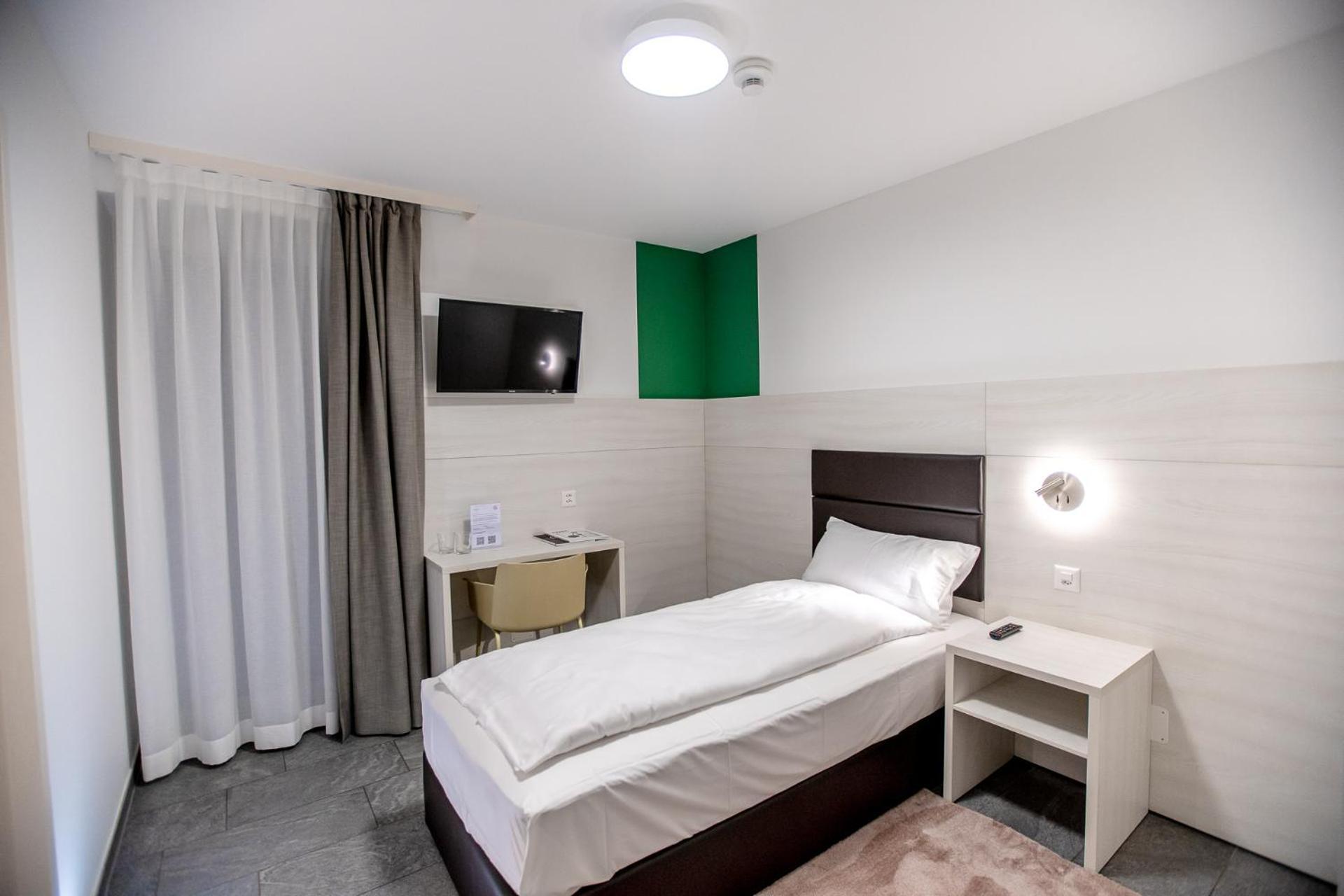 Miralago Locarno Easy Hotel *